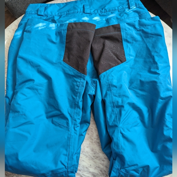 Helly Hansen Women's Blizzard Insulated Ski Pants - Picture 2 of 4